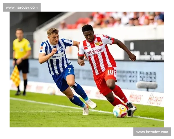 足球进攻配合的创新策略与战术演练分析助力提升球队进攻效率